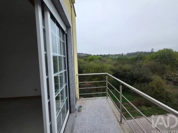 Apartamento T2 para Venda em Santa Comba Dão e Couto do Mosteiro