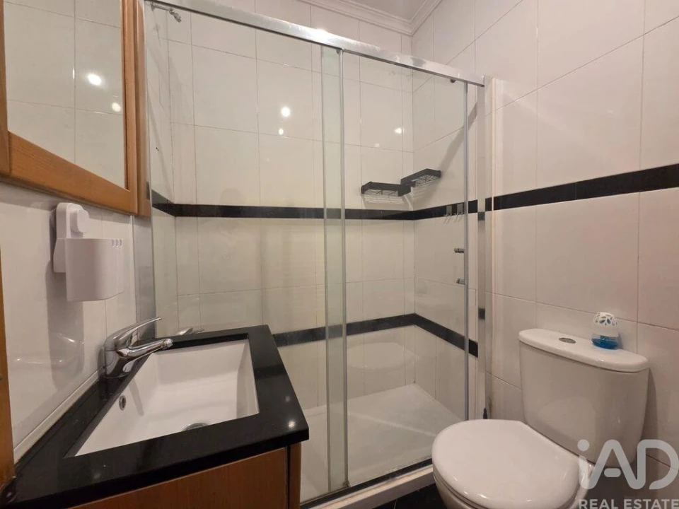 Apartamento T2 para Venda em Santa Comba Dão e Couto do Mosteiro Foto 8
