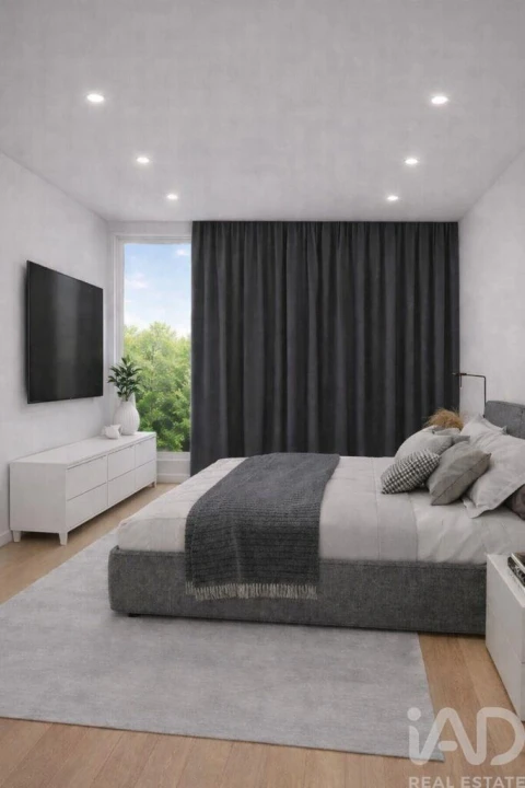 Apartamento T2 para Venda em Estômbar e Parchal