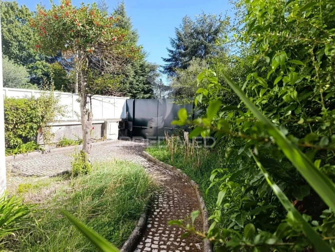 Moradia T7 para Venda em Adoufe e Vilarinho de Samardã Foto 2