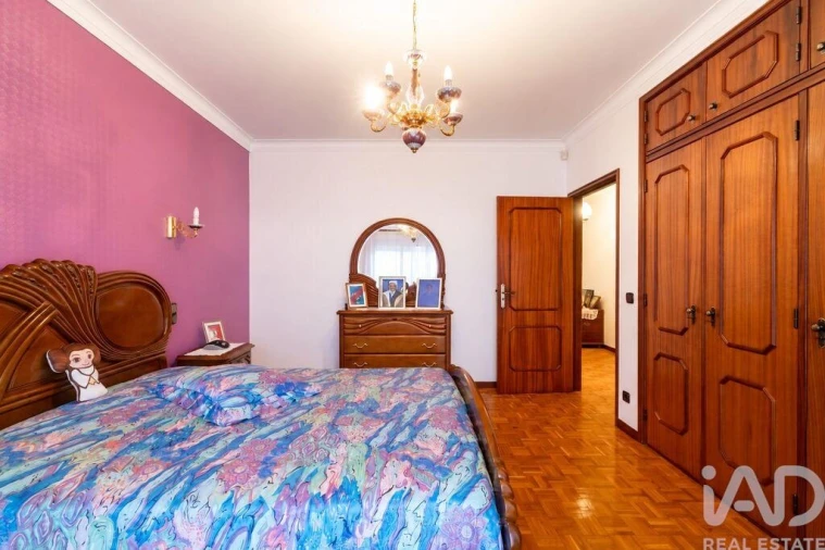 Moradia T4 para Venda em Coronado (São Romão e São Mamede) Foto 17
