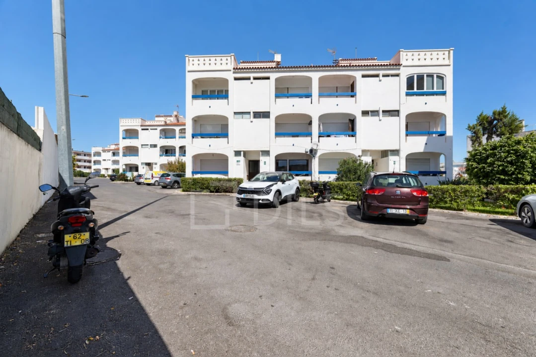 Apartamento T1 para Venda em Albufeira e Olhos de Água Foto 11