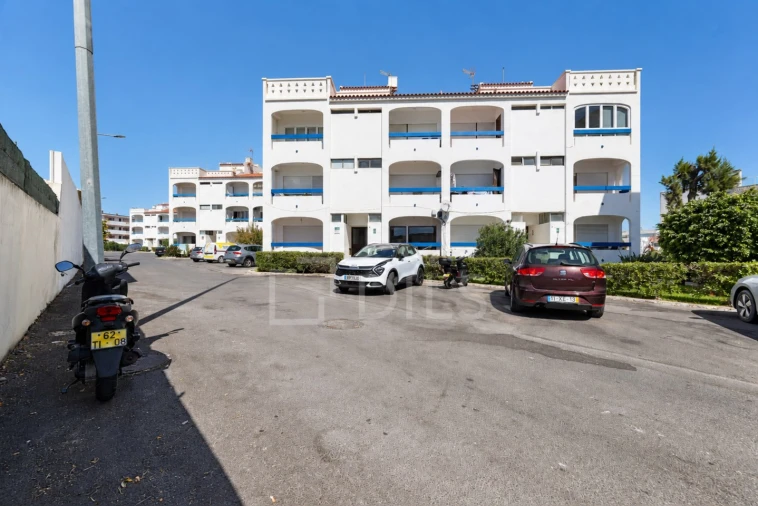 Apartamento T1 para Venda em Albufeira e Olhos de Água Foto 11