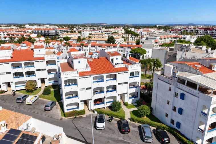 Apartamento T1 para Venda em Albufeira e Olhos de Água Foto 18