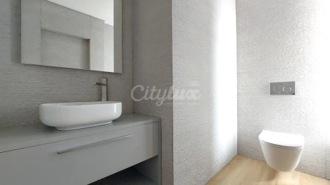 Apartamento T3 para Venda em Carcavelos e Parede