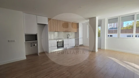 Apartamento T3 para Venda em União das Freguesias de Setúbal