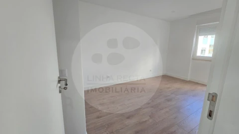 Apartamento T3 para Venda em União das Freguesias de Setúbal