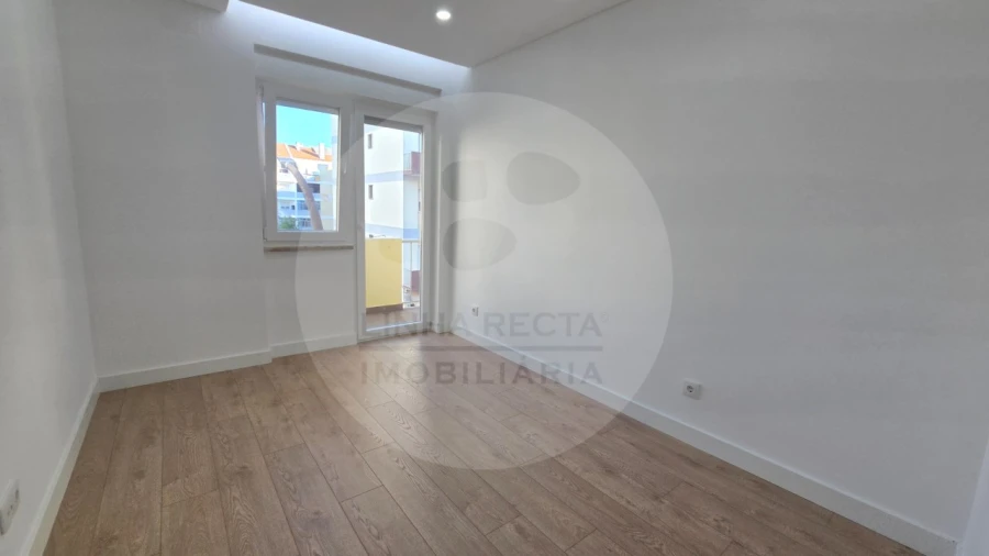 Apartamento T3 para Venda em União das Freguesias de Setúbal Foto 4