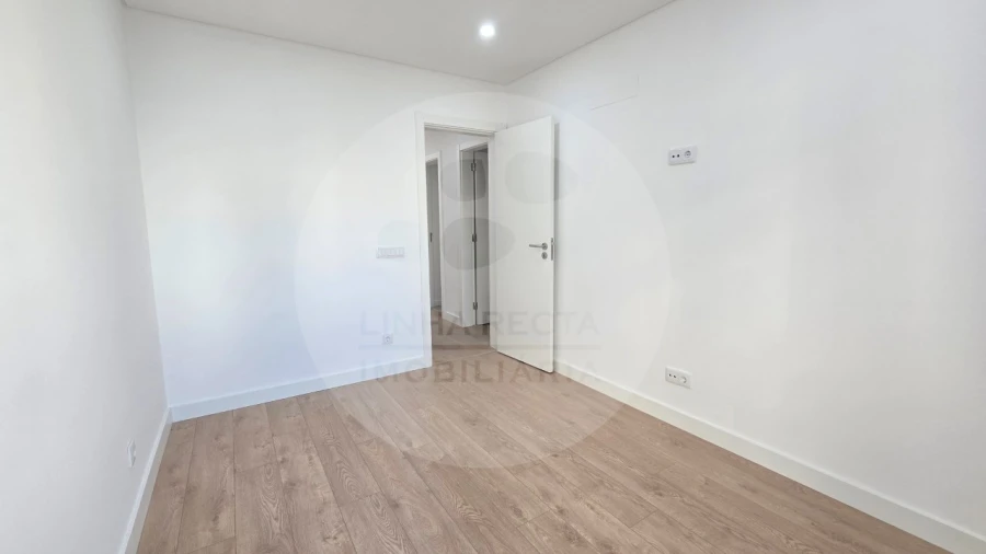 Apartamento T3 para Venda em União das Freguesias de Setúbal Foto 5