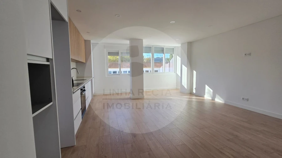 Apartamento T3 para Venda em União das Freguesias de Setúbal Foto 8