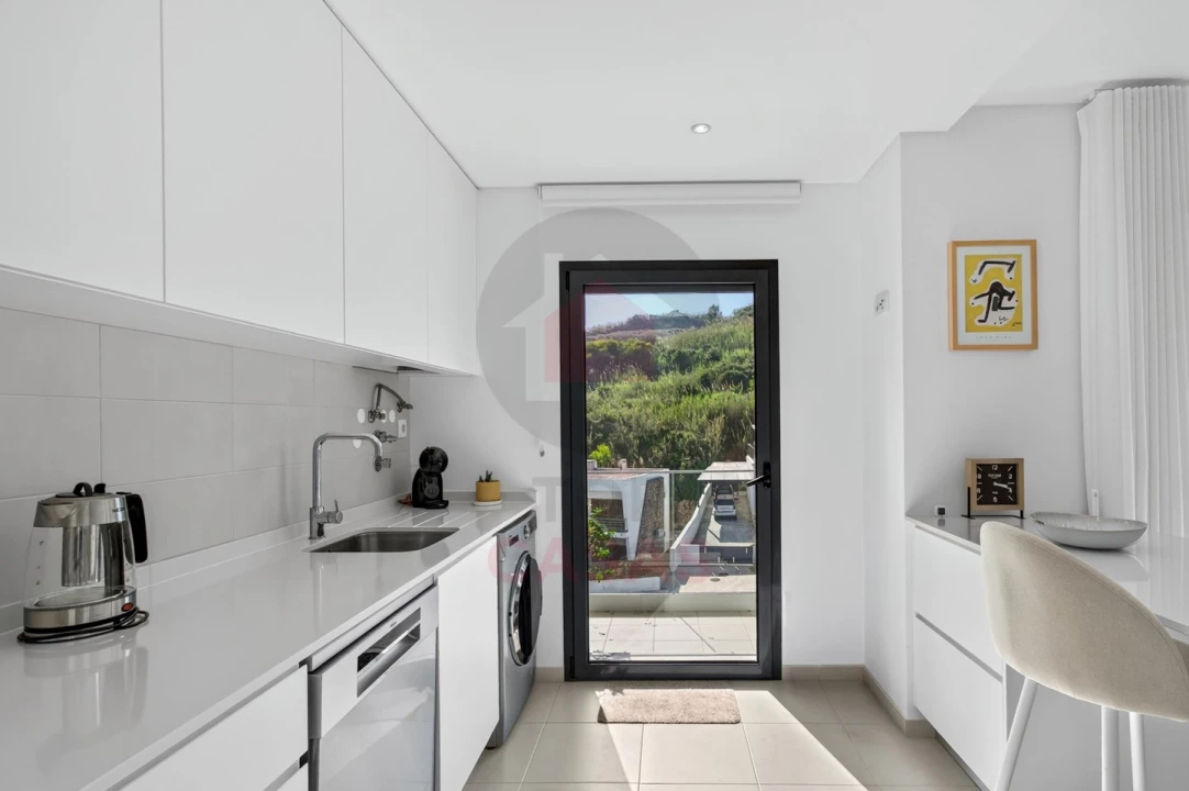 Apartamento T2 para Venda em Foz do Arelho Foto 14
