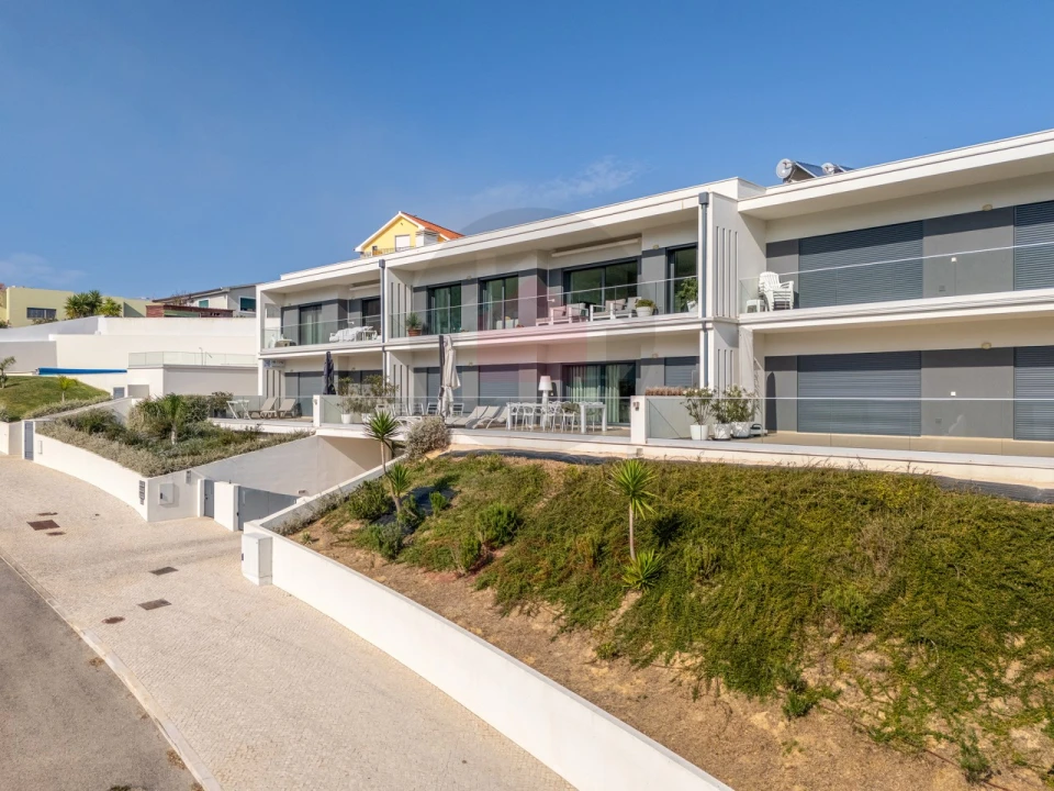 Apartamento T2 para Venda em Foz do Arelho Foto 28