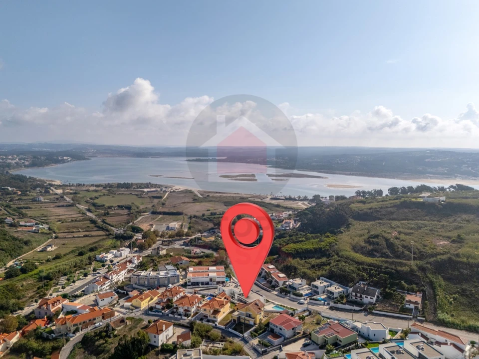 Apartamento T2 para Venda em Foz do Arelho Foto 32