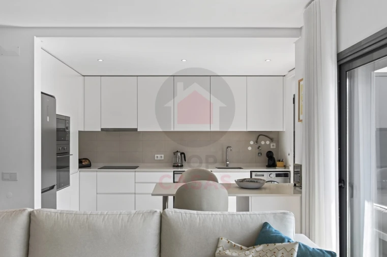 Apartamento T2 para Venda em Foz do Arelho Foto 17