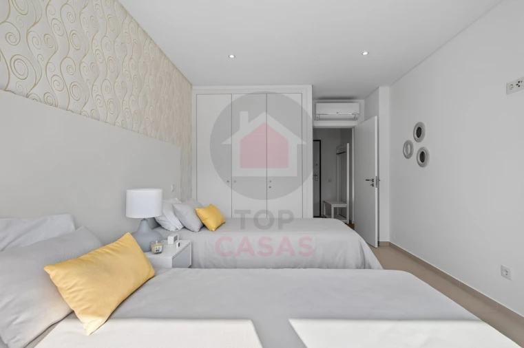Apartamento T2 para Venda em Foz do Arelho Foto 19