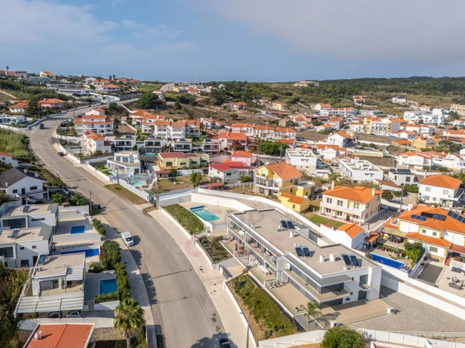 Apartamento T2 para Venda em Foz do Arelho Foto 31