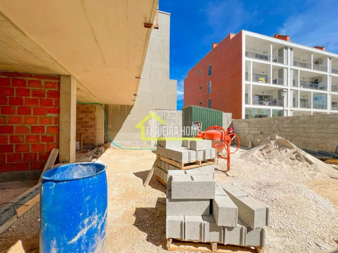 Moradia T4 para Venda em Tavarede Foto 8