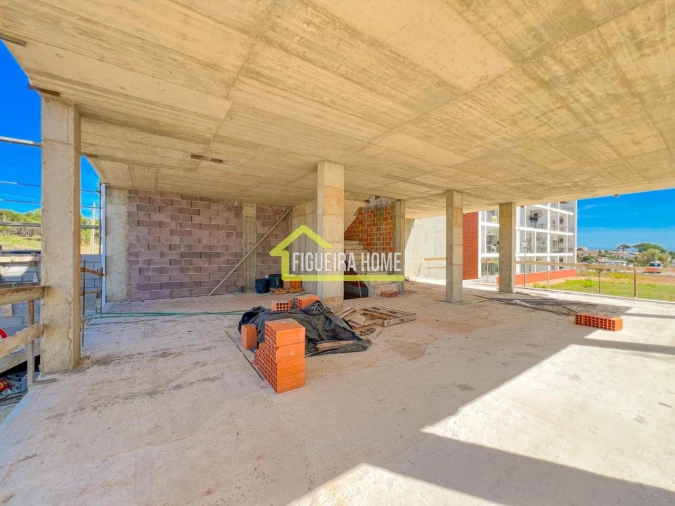 Moradia T4 para Venda em Tavarede Foto 10