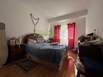 Apartamento T3 para Venda em Algueirão-Mem Martins