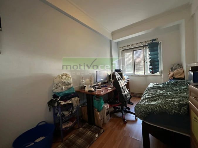 Apartamento T3 para Venda em Algueirão-Mem Martins Foto 9