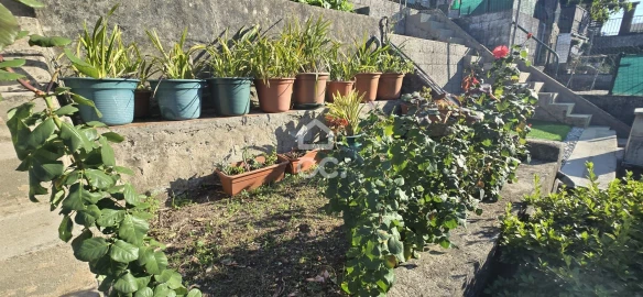 Moradia T2 para Venda em Selho (São Jorge)