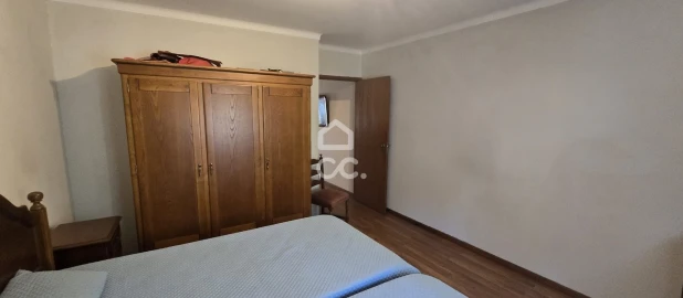 Moradia T2 para Venda em Selho (São Jorge)