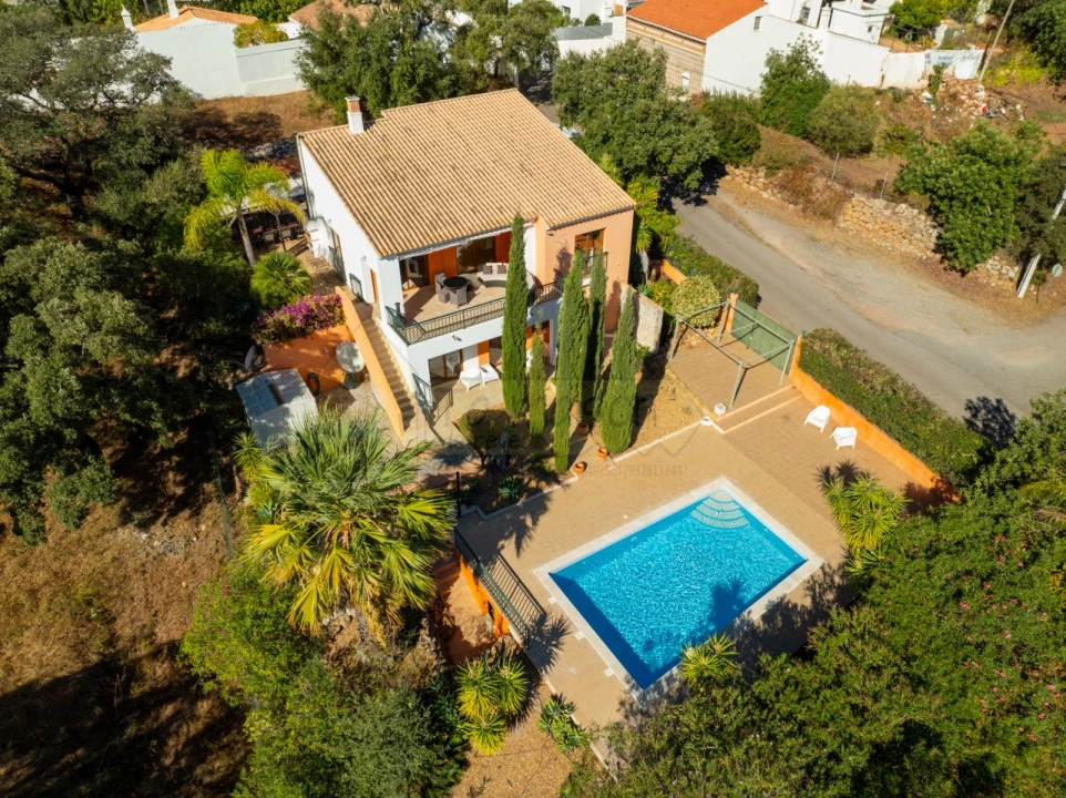 Moradia T4 para Venda em São Brás de Alportel Foto 2