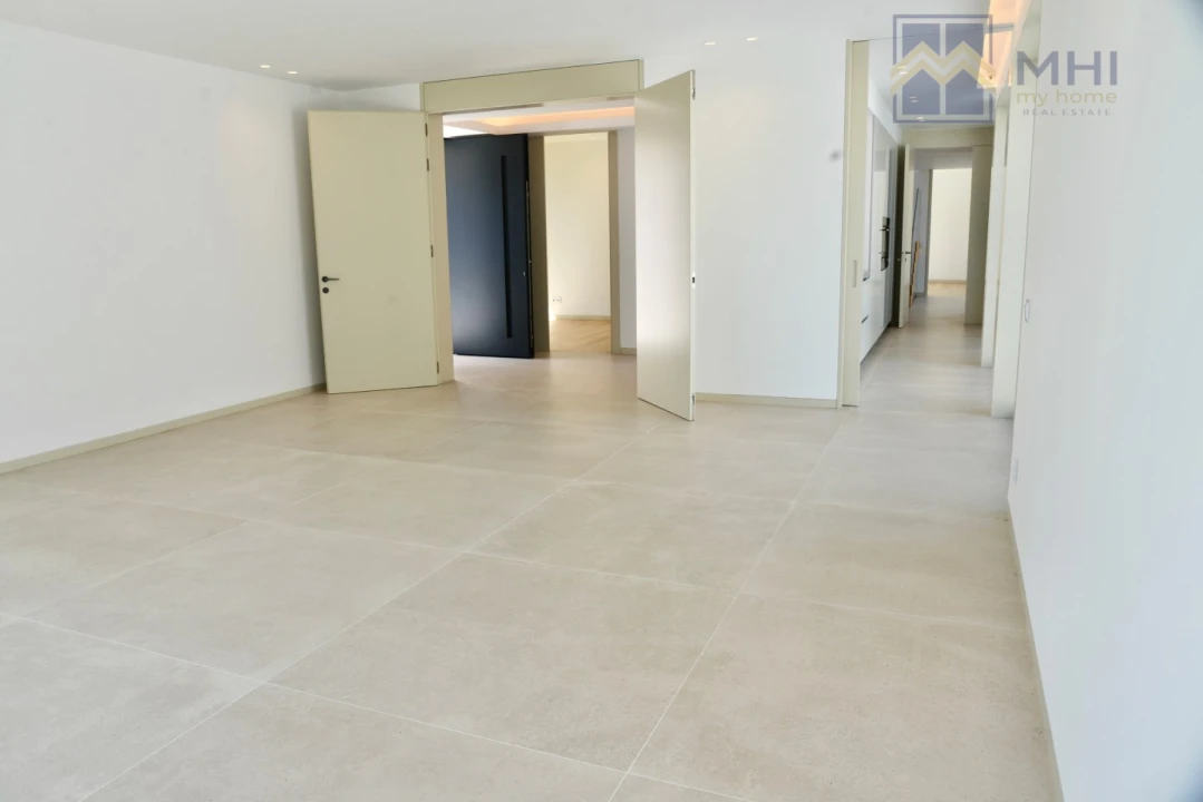 Moradia T4 para Venda em Canidelo Foto 12