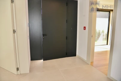 Moradia T4 para Venda em Canidelo