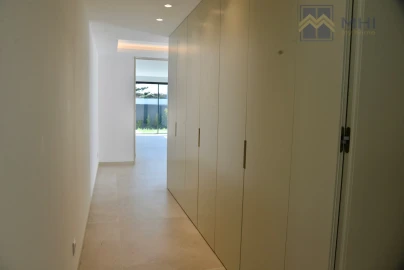 Moradia T4 para Venda em Canidelo