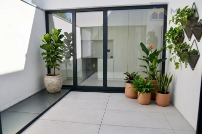 Moradia T4 para Venda em Canidelo