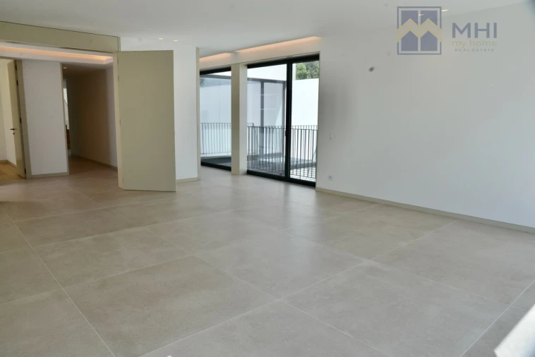Moradia T4 para Venda em Canidelo Foto 11