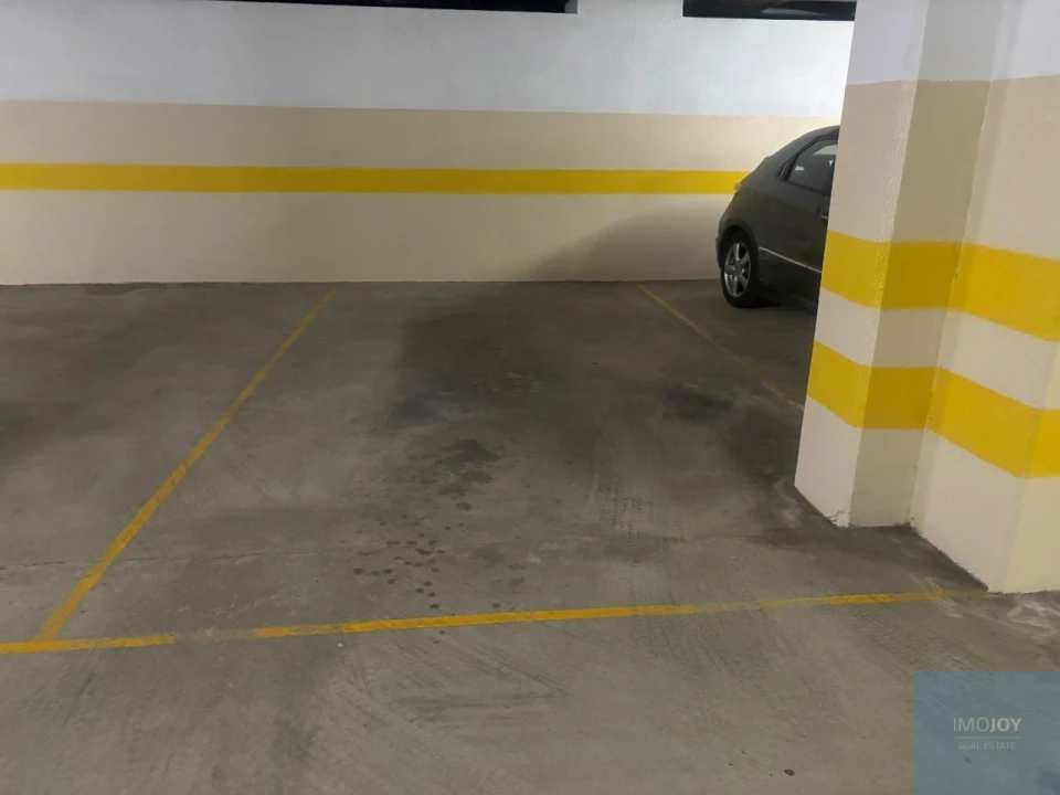 Apartamento T2 para Venda em Ramalde Foto 14