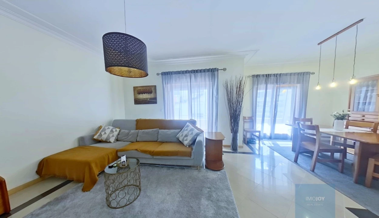 Apartamento T3 para Venda em Vila Franca de Xira Foto 1