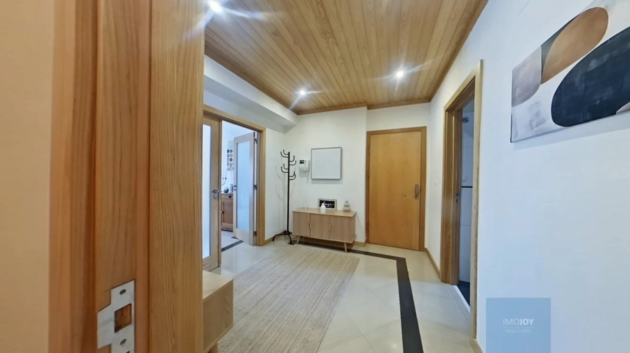 Apartamento T3 para Venda em Vila Franca de Xira Foto 8