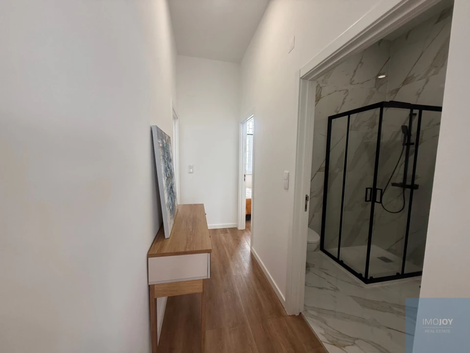 Apartamento T2 para Venda em São Vicente Foto 15