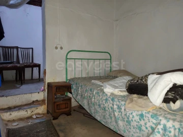 Moradia para Venda em Amiais de Baixo