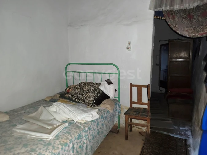 Moradia para Venda em Amiais de Baixo Foto 5
