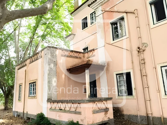 Moradia T20 para Venda em Tramagal Foto 33