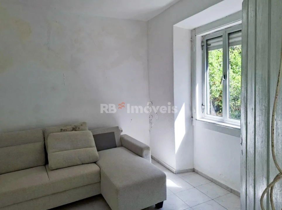 Moradia T3 para Venda em Tramagal Foto 2
