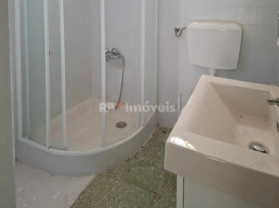 Moradia T3 para Venda em Tramagal Foto 7