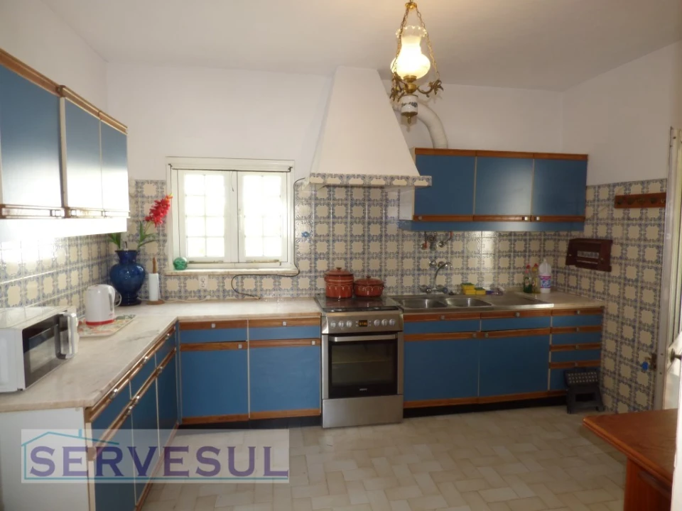 Moradia T4 para Venda em Silves Foto 3