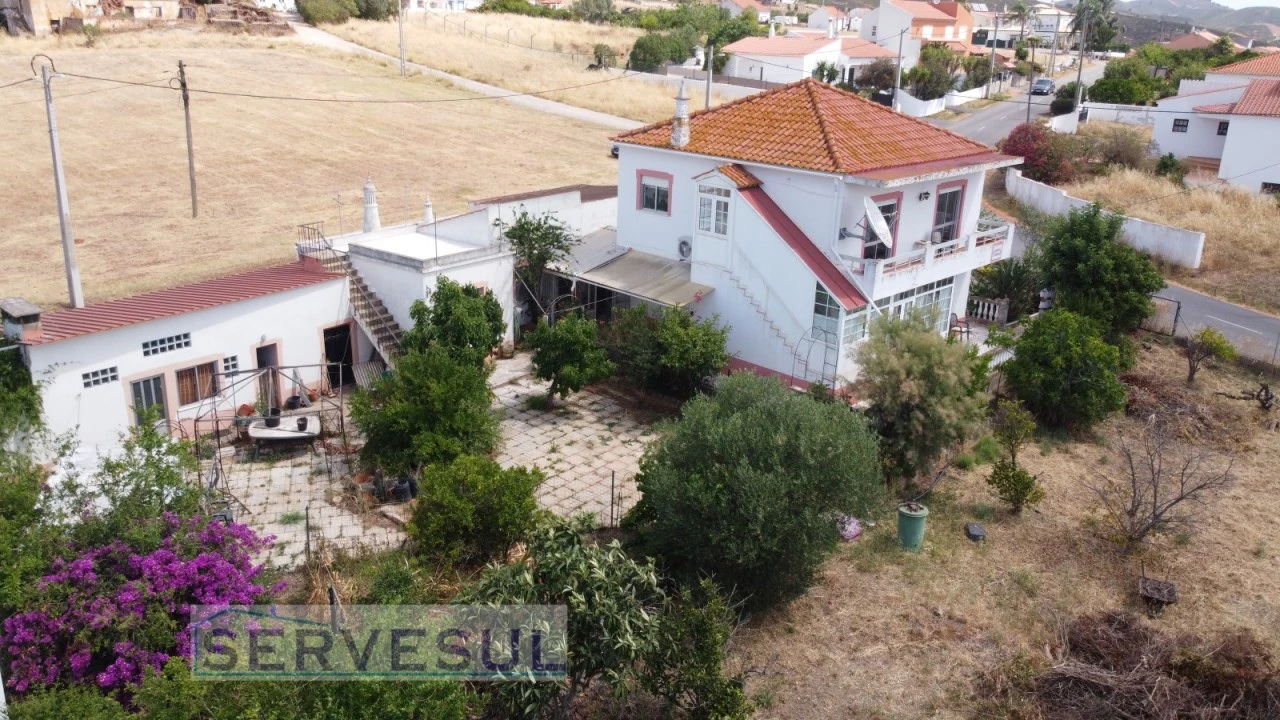 Moradia T4 para Venda em Silves Foto 43