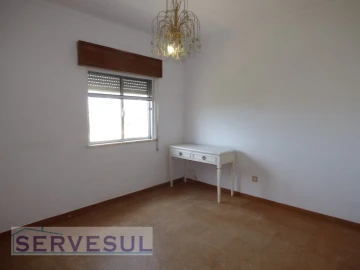 Moradia T4 para Venda em Silves