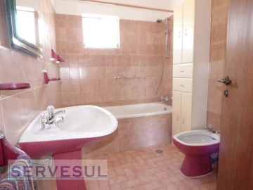 Moradia T4 para Venda em Silves