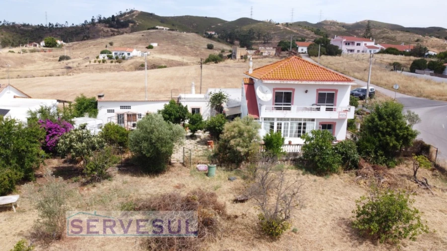 Moradia T4 para Venda em Silves Foto 37