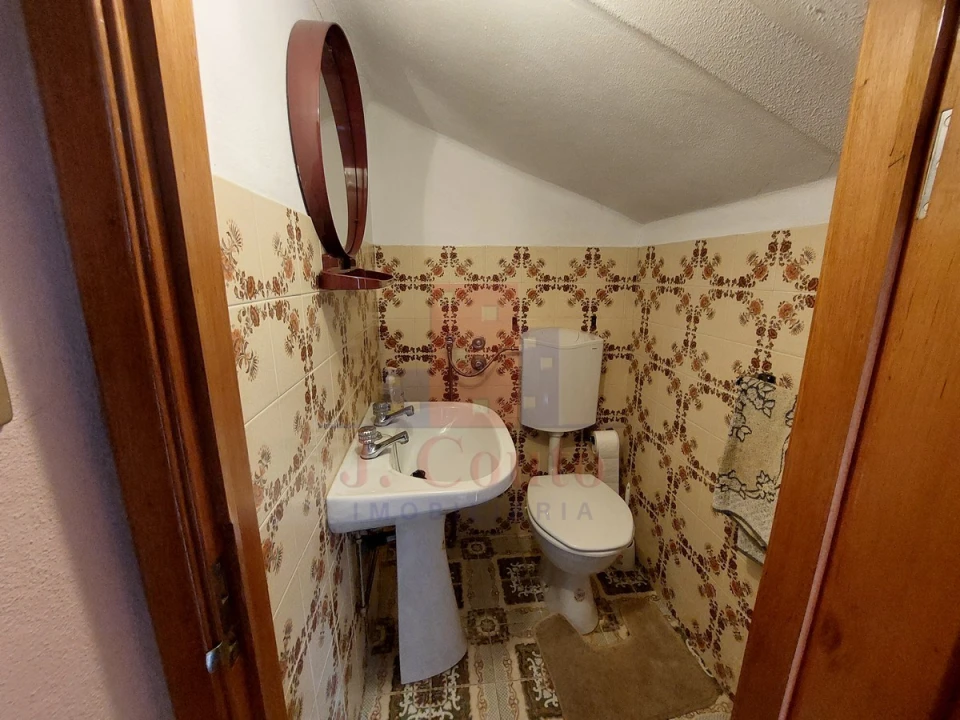 Apartamento T2 para Venda em Caldas da Rainha - Santo Onofre e Serra do Bouro Foto 20