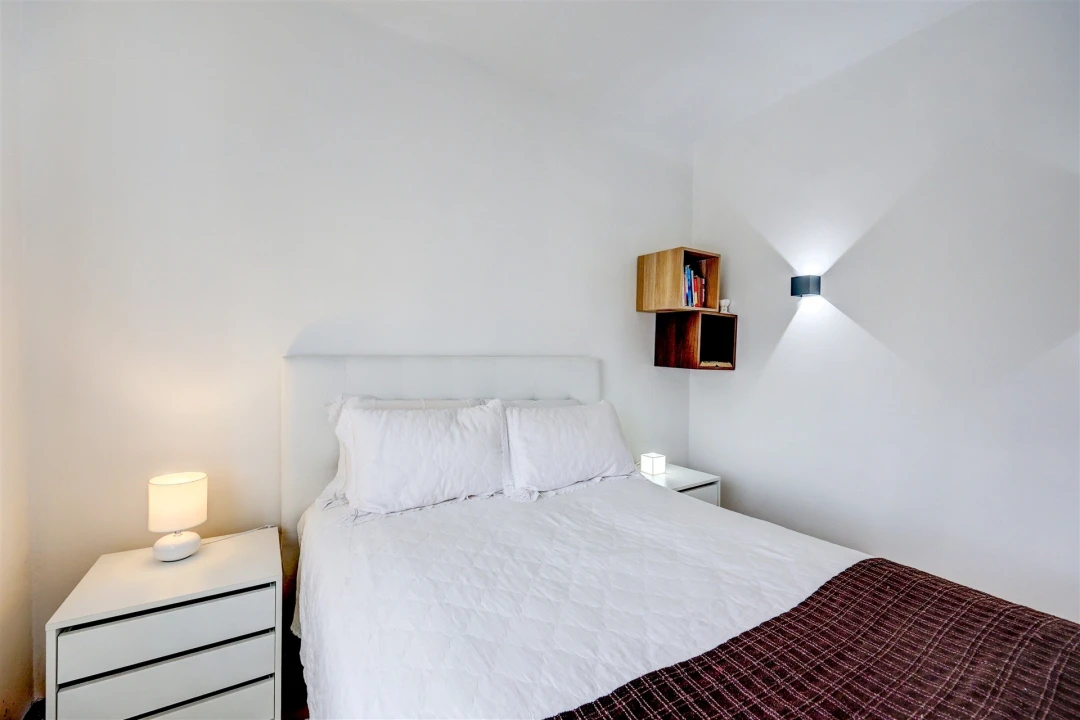 Apartamento T1 para Venda em Massamá e Monte Abraão Foto 28