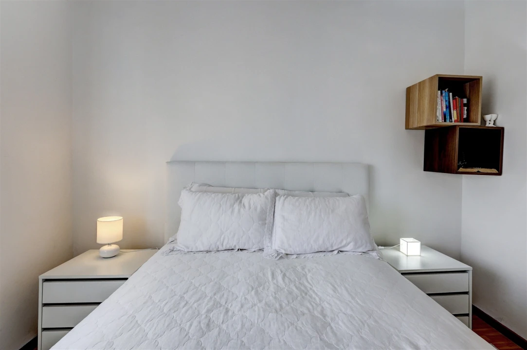 Apartamento T1 para Venda em Massamá e Monte Abraão Foto 26