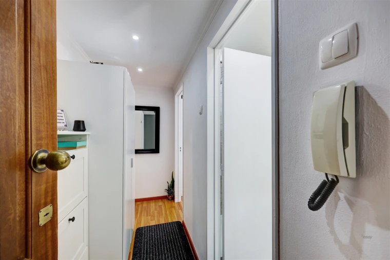 Apartamento T1 para Venda em Massamá e Monte Abraão Foto 4